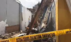 Ruang kelas SMP 1 Pasundan Bandung ambruk sebabkan enam siswa terluka