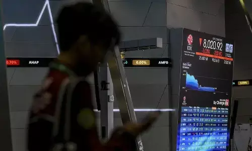 IHSG Senin dibuka menguat 44,15 poin IHSG Senin dibuka menguat 44,15 poin