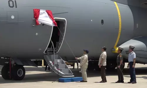 Pesawat A400M resmi perkuat TNI, Prabowo minta dilengkapi alat tangani kebakaran