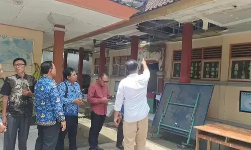 Bangunan SDN Dawan Kaler Rusak, Ketua DPRD Klungkung minta percepat proses rehabilitasi Bangunan SDN Dawan Kaler Rusak, Ketua DPRD Klungkung minta percepat proses rehabilitasi