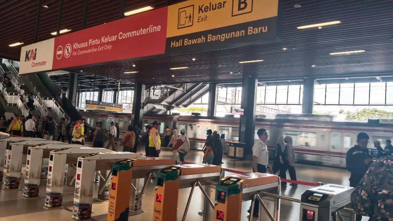 Presiden Prabowo setuju tambahan 30 gerbong kereta untuk Jabodetabek