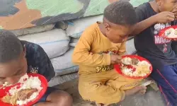 Satgas Yonif 521/DY sediakan MBG bagi anak-anak Kurima Yahukimo Satgas Yonif 521/DY sediakan MBG bagi anak-anak Kurima Yahukimo