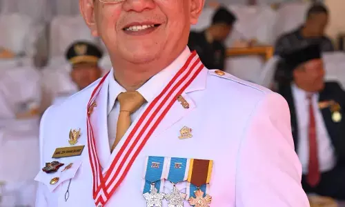 Wakil Ketua DPRD Sibolga Kecam penganiayaan musafir di Masjid Agung Wakil Ketua DPRD Sibolga Kecam penganiayaan musafir di Masjid Agung