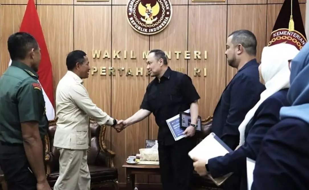 Wamenhan terima kunjungan founder ESQ, bahas kerja sama Aplikasi AI Talent Management Wamenhan terima kunjungan founder ESQ, bahas kerja sama Aplikasi AI Talent Management