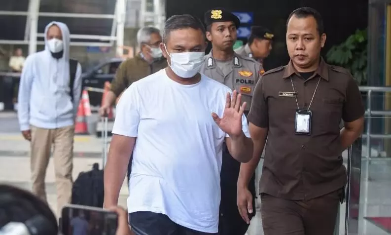 KPK umumkan sita mata uang asing dari rumah Gubernur Riau Abdul Wahid KPK umumkan sita mata uang asing dari rumah Gubernur Riau Abdul Wahid