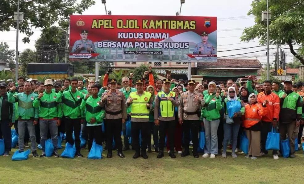 Ajak jaga kamtibmas, Polres Kudus gelar apel bareng ojol Ajak jaga kamtibmas, Polres Kudus gelar apel bareng ojol