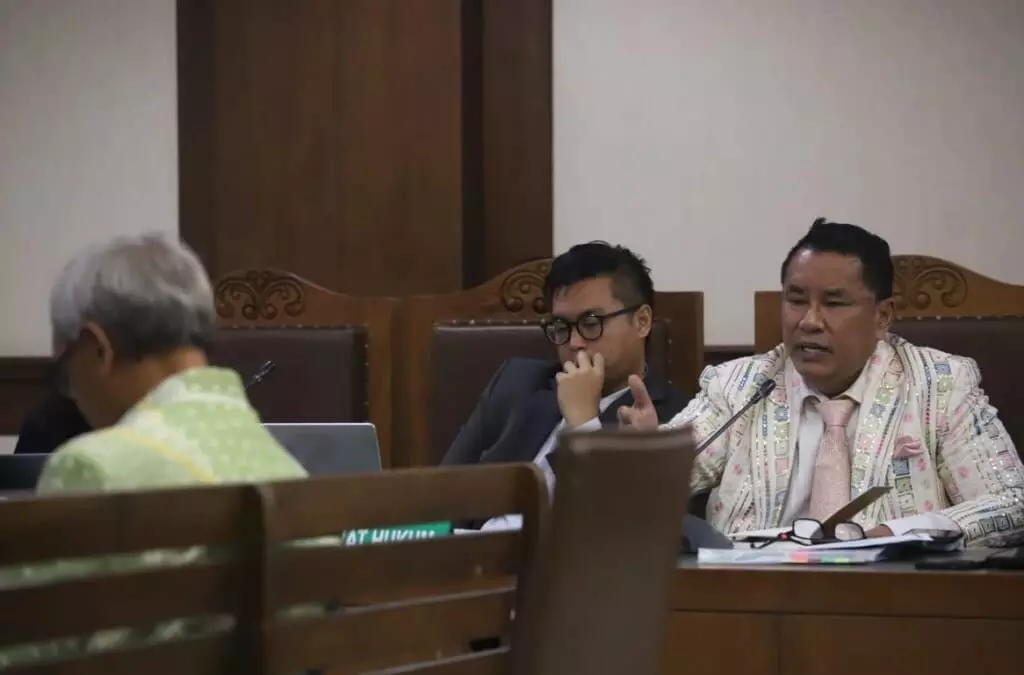 Hotman Paris nilai saksi ahli CMNP justru perkuat posisi MNC Asia Holding Hotman Paris nilai saksi ahli CMNP justru perkuat posisi MNC Asia Holding