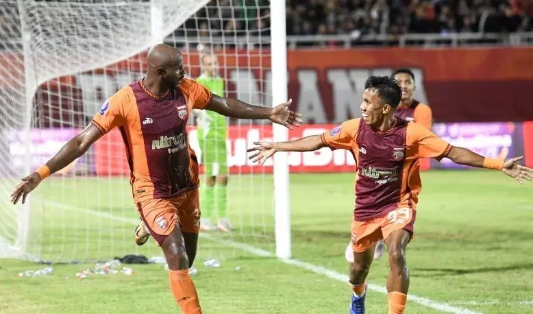 Jadwal Super League: Arema jamu Persija, Borneo ditantang Semen Padang Jadwal Super League: Arema jamu Persija, Borneo ditantang Semen Padang