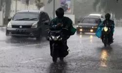 BMKG prakirakan hujan lebat landa sejumlah kota besar pada Rabu