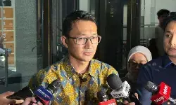 KPK ungkap sosok 10 orang yang ditangkap dalam OTT Gubernur Riau KPK ungkap sosok 10 orang yang ditangkap dalam OTT Gubernur Riau