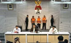 KPK tetapkan dua tersangka selain Gubernur Riau pasca-OTT