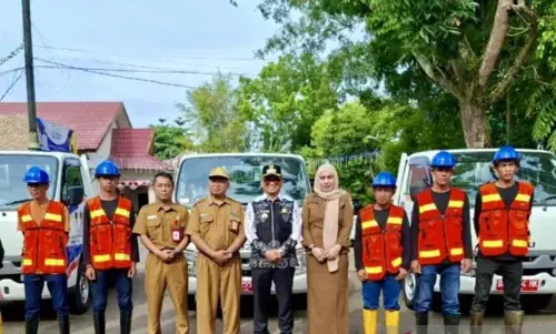 PUPR Tabalong Kalsel luncurkan mobil reaksi cepat untuk jalan-jembatan PUPR Tabalong Kalsel luncurkan mobil reaksi cepat untuk jalan-jembatan