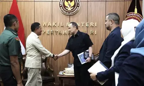 Wamenhan terima kunjungan founder ESQ, bahas kerja sama Aplikasi AI Talent Management Wamenhan terima kunjungan founder ESQ, bahas kerja sama Aplikasi AI Talent Management