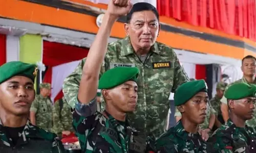 Menhan minta TNI dan Polri kompak layani rakyat Menhan minta TNI dan Polri kompak layani rakyat