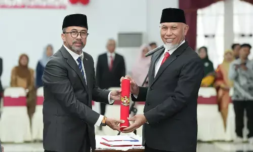 Simulasi gempa dan tsunami, Gedung DPRD Sumbar tempat evakuasi Simulasi gempa dan tsunami, Gedung DPRD Sumbar tempat evakuasi