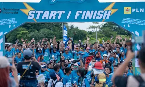 PLN rayakan Hari Listrik Nasional lewat Sorong Electric Run 2025 PLN rayakan Hari Listrik Nasional lewat Sorong Electric Run 2025