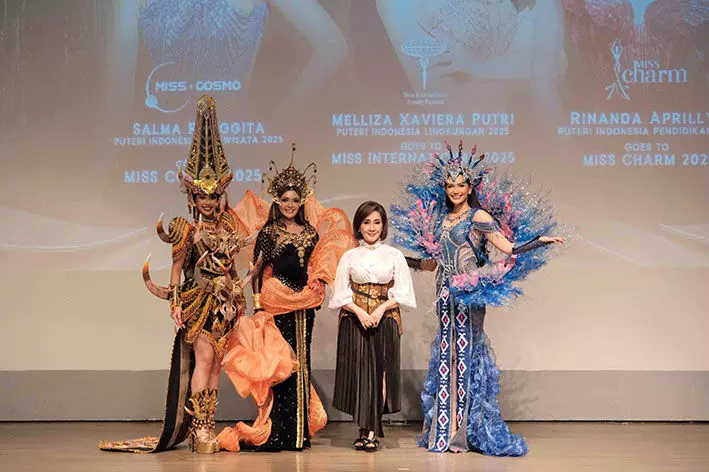 Tiga Puteri Indonesia siap harumkan nama bangsa di panggung internasional 2025 Tiga Puteri Indonesia siap harumkan nama bangsa di panggung internasional 2025