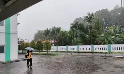 Kamis, BMKG prakirakan mayoritas wilayah hujan ringan hingga lebat