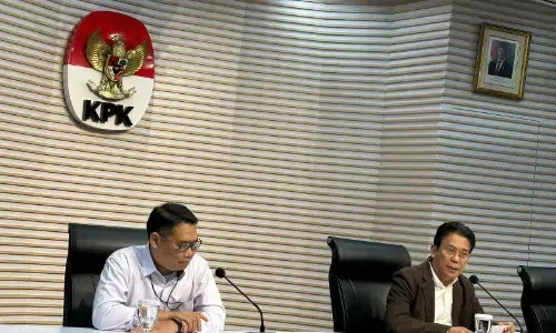 Ini alasan KPK umumkan status Gubernur Riau lebih dari 1x24 jam waktu OTT Ini alasan KPK umumkan status Gubernur Riau lebih dari 1x24 jam waktu OTT