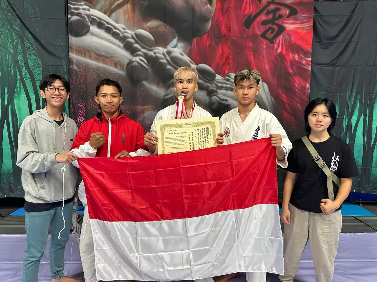 Atlet karate Indonesia sabet medali perak di ajang IBKO-16th All Japan Tournament 2025 Atlet karate Indonesia sabet medali perak di ajang IBKO-16th All Japan Tournament 2025