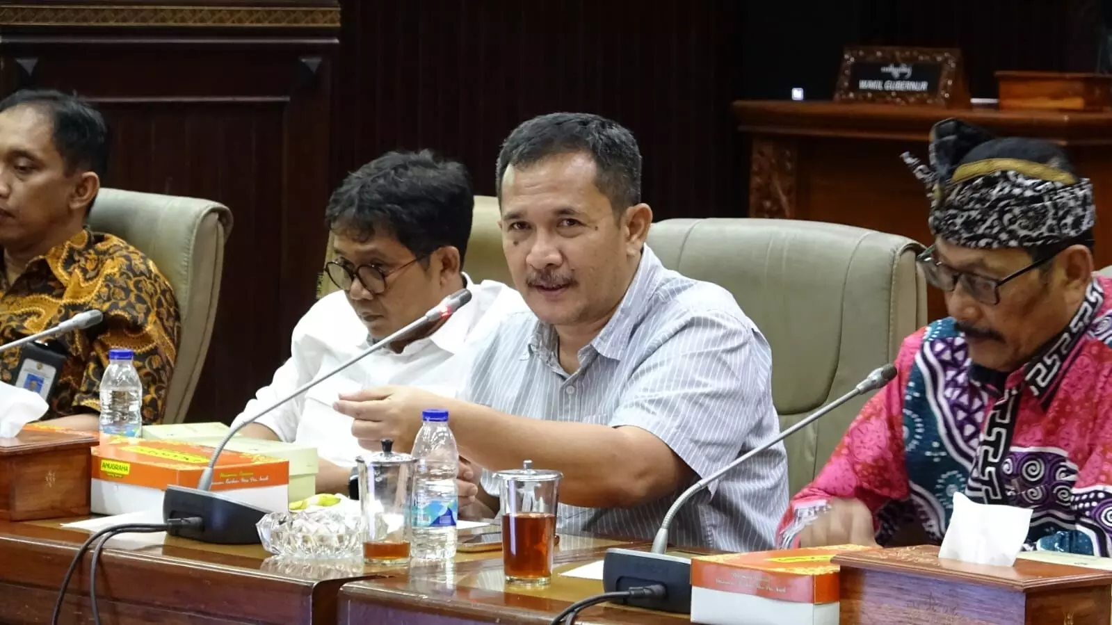 RAPBD 2026 dipangkas 753 M, Legislator DIY ungkap ekonomi melorot dan lapangan kerja sulit RAPBD 2026 dipangkas 753 M, Legislator DIY ungkap ekonomi melorot dan lapangan kerja sulit