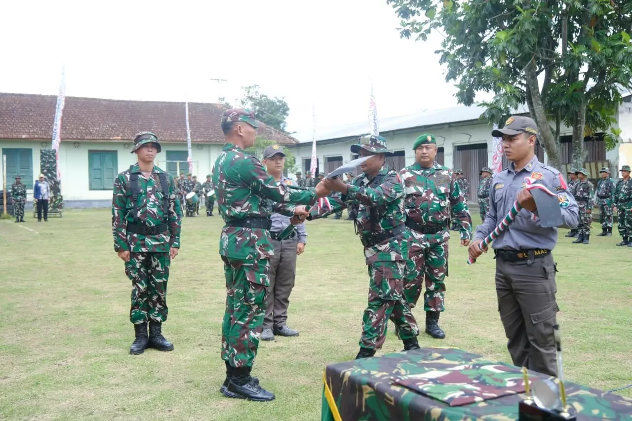 TMMD Sengkuyung Tahap IV Tahun 2025 di Kota Magelang resmi ditutup TMMD Sengkuyung Tahap IV Tahun 2025 di Kota Magelang resmi ditutup
