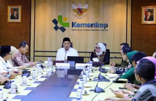 Konsultasi ke Jakarta, Bupati Kudus kembangkan ekonomi kerakyatan melalui Kopdes Merah Putih Konsultasi ke Jakarta, Bupati Kudus kembangkan ekonomi kerakyatan melalui Kopdes Merah Putih