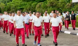 Olahraga bersama, Panglima TNI ajak prajurit dan PNS TNI jalani pola hidup sehat Olahraga bersama, Panglima TNI ajak prajurit dan PNS TNI jalani pola hidup sehat