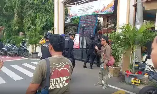 Polda Metro Jaya sebut 54 orang terluka dalam ledakan di SMAN 72 Jakut Polda Metro Jaya sebut 54 orang terluka dalam ledakan di SMAN 72 Jakut