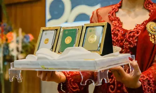Noor Dinar investasi emas dengan harga wajar dan transparan Noor Dinar investasi emas dengan harga wajar dan transparan