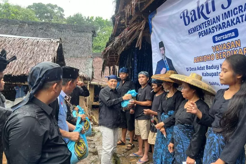 Kemenimipas salurkan 1.000 paket sembako bagi warga Suku Badui Kemenimipas salurkan 1.000 paket sembako bagi warga Suku Badui