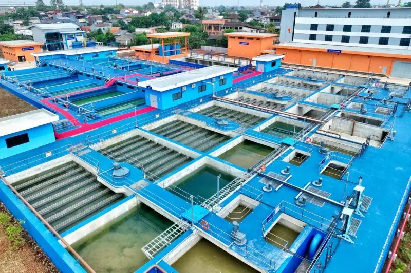 Pipa terlalu tua jadi penyebab seringnya kebocoran air di Jakarta Pipa terlalu tua jadi penyebab seringnya kebocoran air di Jakarta