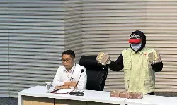 KPK sita Rp500 juta saat OTT Bupati Ponorogo Sugiri Sancoko