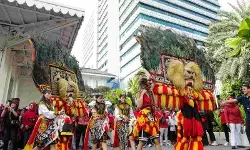 Pram: Balai Kota rumah bersama bagi warga berbagai suku dan agama Pram: Balai Kota rumah bersama bagi warga berbagai suku dan agama