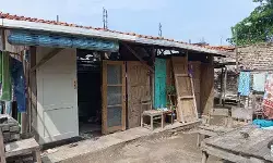 Cerita Pak Sodik dan Ibu Rochmani: Potret warga miskin yang tak tersentuh bantuan