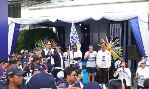 Funwalk Biru NasDem: Ribuan langkah, satu semangat perubahan