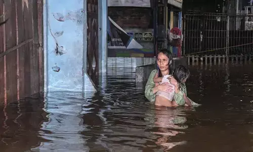 BMKG prakirakan Jakarta hujan pada Minggu siang BMKG prakirakan Jakarta hujan pada Minggu siang