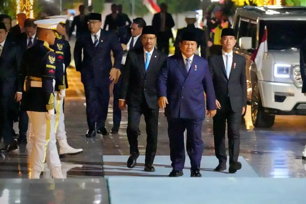 Prabowo pimpin upacara Hari Pahlawan, ingatkan pahlawan berani lawan kekuatan asing