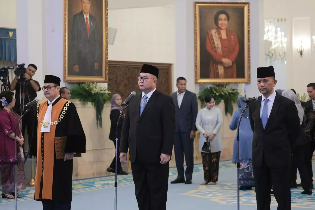 Presiden Prabowo lantik Kepala dan Waka BRIN di Istana Negara Presiden Prabowo lantik Kepala dan Waka BRIN di Istana Negara