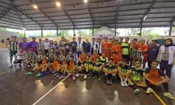 Gelaran futsal pererat sinergi kader di HUT Partai NasDem Surabaya ke-14