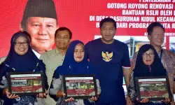 Dikeroyok bareng swasta, Gubernur Jateng: Rumah tak layak di Jateng turun drastis