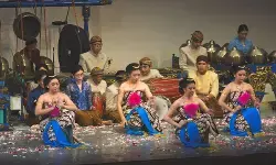 Ratusan warga Jepang nikmati pertunjukan gendhing dan beksan Keraton Surakarta Hadiningrat di Tokyo