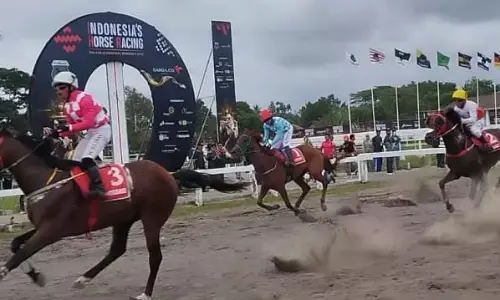 Usung tradisi dan budaya modern, Indonesia’s Horse Racing Piala Raja Hamengku Buwono X digelar Usung tradisi dan budaya modern, Indonesia’s Horse Racing Piala Raja Hamengku Buwono X digelar