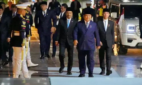 Prabowo pimpin upacara Hari Pahlawan, ingatkan pahlawan berani lawan kekuatan asing