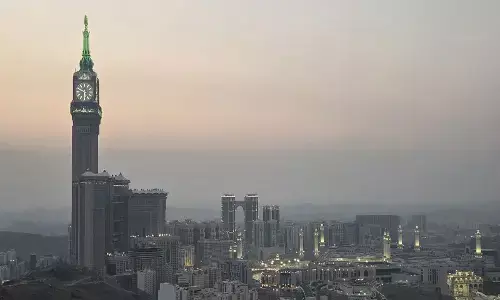 Menjemput senja kota Makkah di Jabal Khandamah
