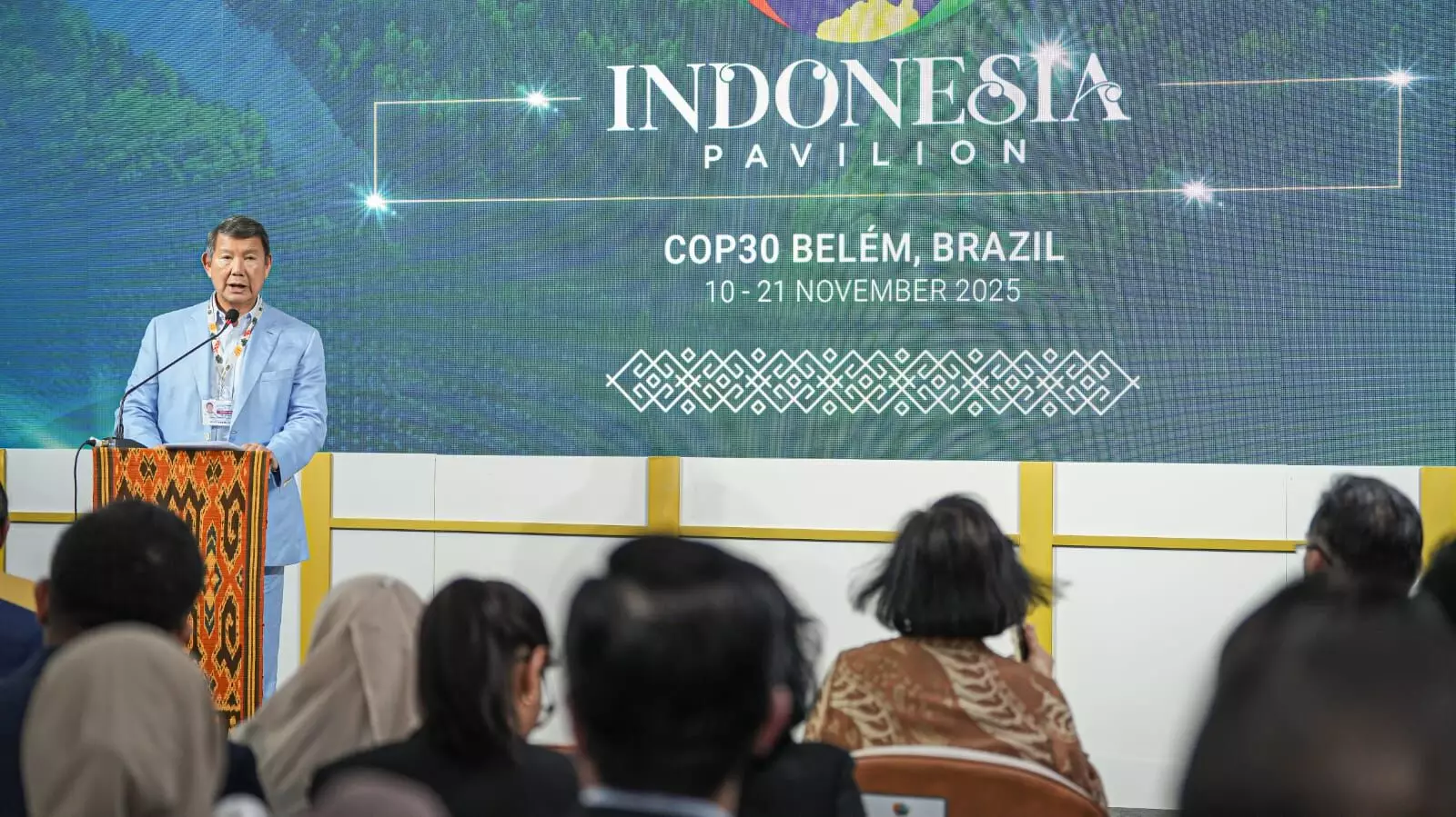 Utusan Khusus Presiden RI bidang iklim dan energi resmikan Paviliun Indonesia di COP30 Belém