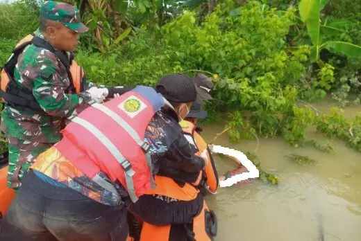 Anak tenggelam di Sungai Kawunganten Lor ditemukan dalam kondisi meningggal dunia