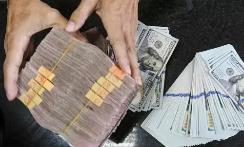 Rupiah pada Selasa pagi melemah jadi Rp16.700 per dolar AS