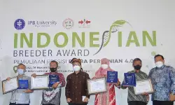 Atasi krisis pemulia tanaman, EWINDO, PERIPI dan IPB University gelar Indonesian Breeder Award 2025