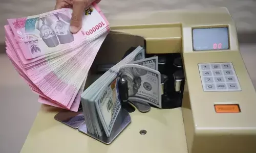 Rupiah melemah dipicu keraguan The Fed pangkas suku bunga Rupiah melemah dipicu keraguan The Fed pangkas suku bunga